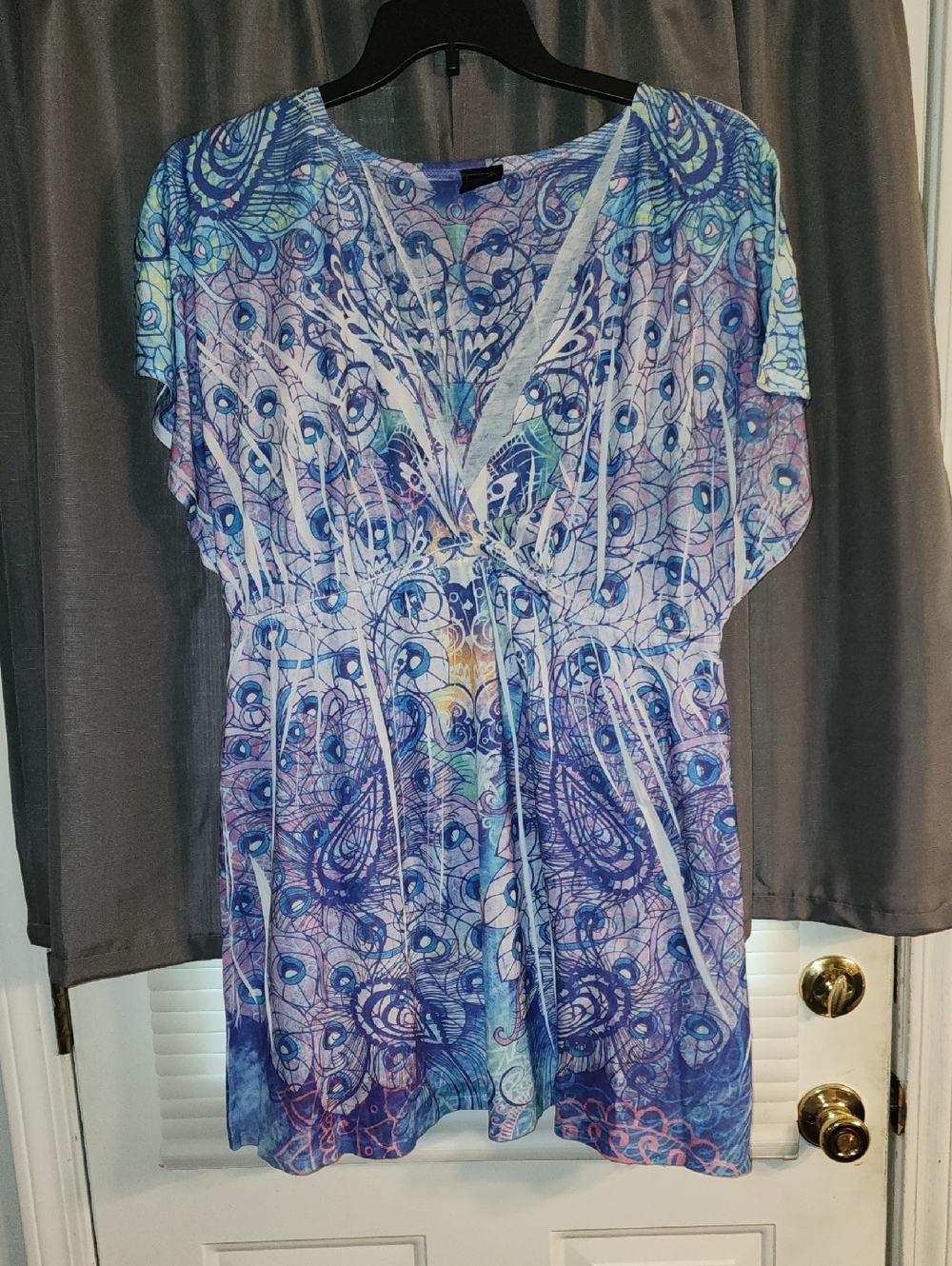 Catalina Blue & Purple Peacock-Print V-Neck BaithingSuit Cover
